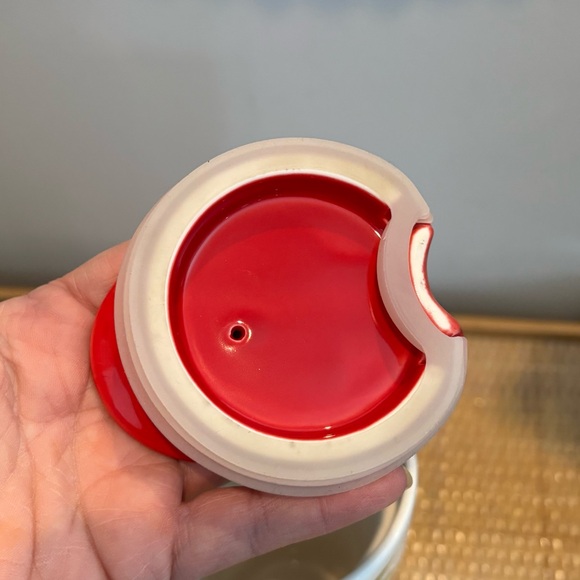 Tag Cardinal Travel Ceramic Mug with Red Lid new with tags! - Picture 5 of 7